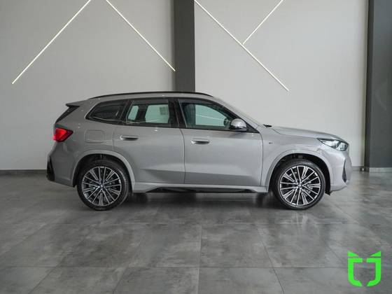 BMW X1 2.0 16V TURBO GASOLINA SDRIVE20I M SPORT STEPTRONIC BMW X1 2.0 16V TURBO GASOLINA SDRIVE20I M SPORT STEPTRONIC